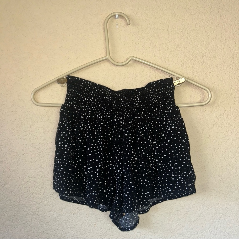 X-Small Forever 21 Polka Dot Flowy Shorts